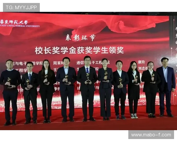 利拉德每年为家乡九所高中设立25万奖学金助力学子成才